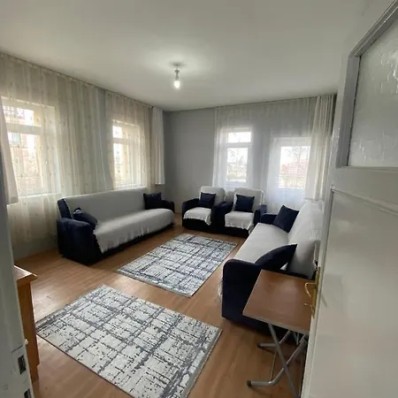 Apartamento Acan Guenluek Kiralik Ev *