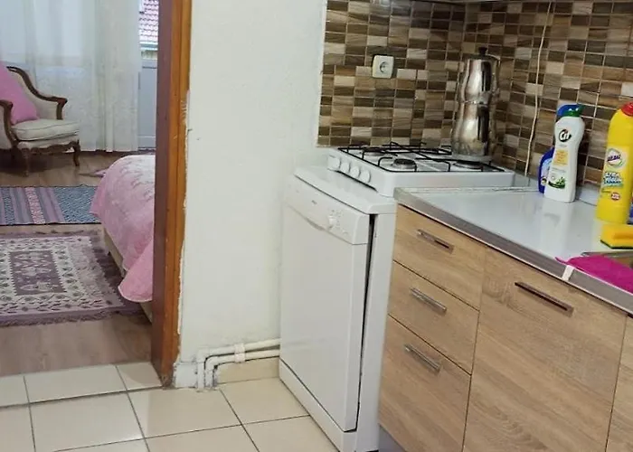 Acan Guenluek Kiralik Ev Ургуп